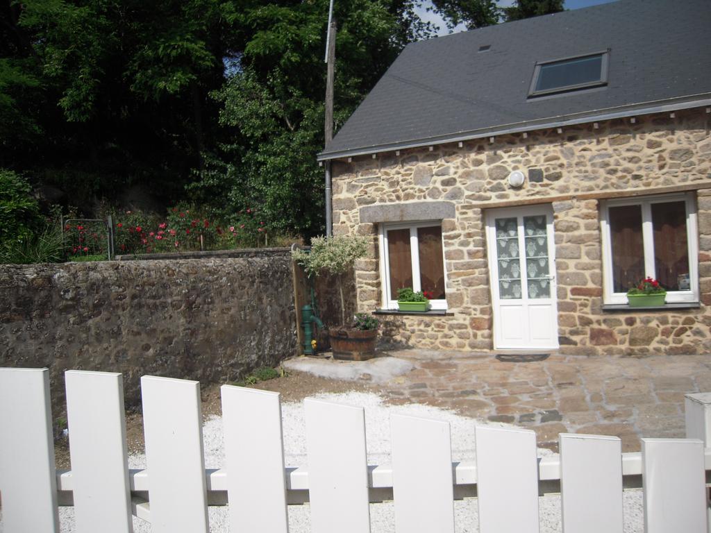 Gite La Forge Villa Alexain Exterior photo