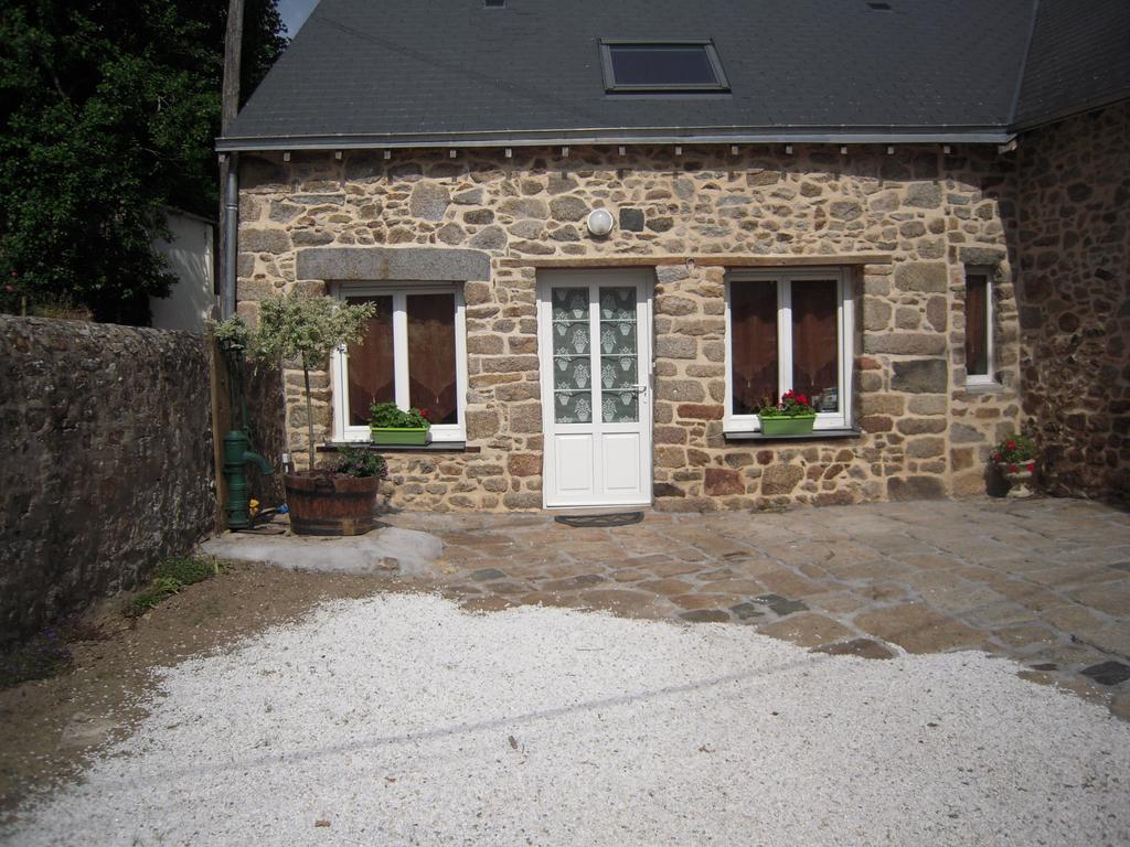 Gite La Forge Villa Alexain Exterior photo